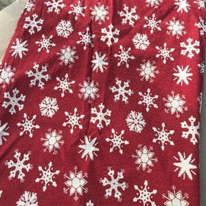 Red & White Snowflake Oblong Tablecloth Threshold Brand
